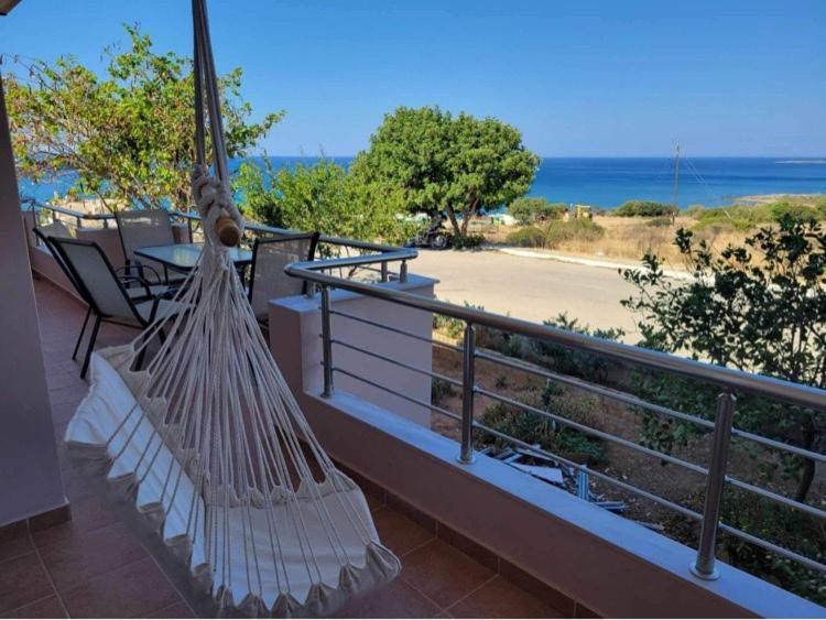 180 Degree Sea View Apartment باليوخورا المظهر الخارجي الصورة